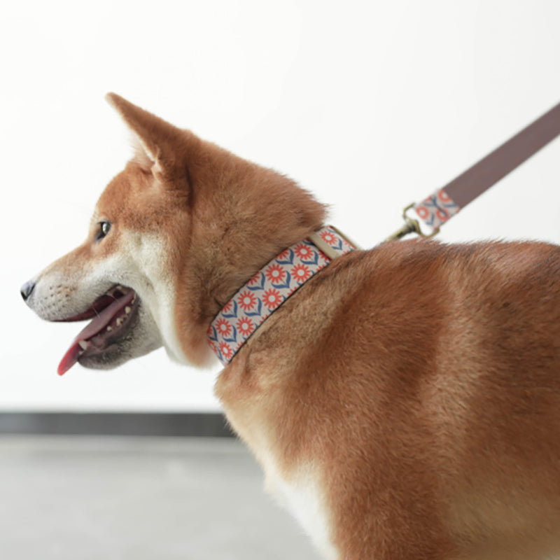 Cute Flower Personalized Dog Collar with Plastic Buckle