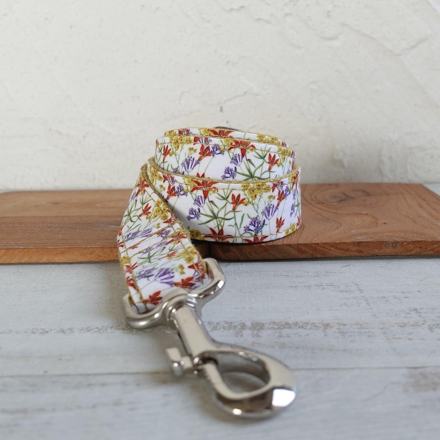 Flower Yellow Personalized Dog Collar Set - iTalkPet