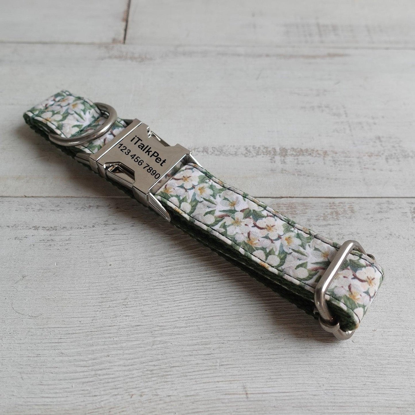 White Flower Green Personalized Dog Collar Set - iTalkPet